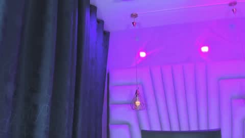 ANGELA online show from April 1, 12:17 pm