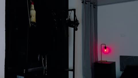 Angela help me reach 100 thumbs up online show from April 7, 9:48 pm