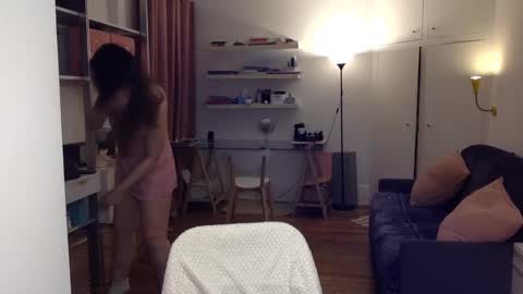 Angela online show from January 23, 11:15 pm