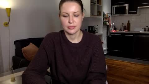 Angela online show from December 16, 7:52 pm