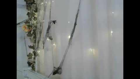 Snapshot of angelainparis28 chatting on October 27, 6:06 am ANGELA online show from October 27, 6:06 am