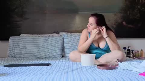 Max y Angela independent model online show from February 14, 7:21 pm