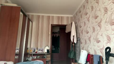 Angel online show from April 9, 6:19 am