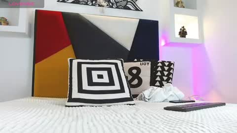 Snapshot of angelbacker chatting on January 31, 4:47 am Angel online show from January 31, 4:47 am