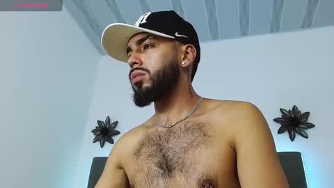 Snapshot of angelbacker chatting on February 28, 7:58 am Angel online show from February 28, 7:58 am