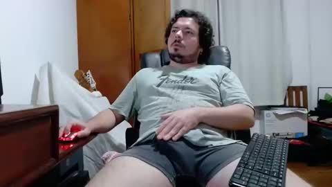 angelbuttslut online show from February 15, 9:44 pm