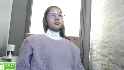 Snapshot of angeles_azul chatting on October 23, 1:32 pm angel online show from October 23, 1:32 pm