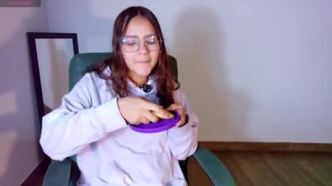 angel online show from February 10, 1:48 pm