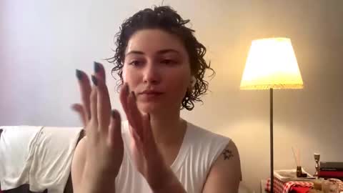 Elisa online show from October 14, 7:20 am