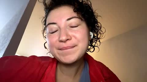 Elisa online show from October 15, 7:08 am
