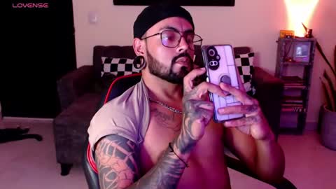 Miguel Angel online show from June 24, 4:33 am