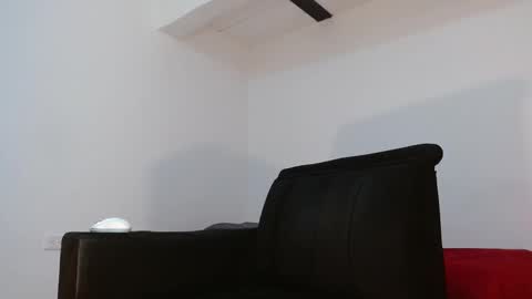 Snapshot of angelhil chatting on October 26, 1:55 am Angel of littlebandido online show from October 26, 1:55 am