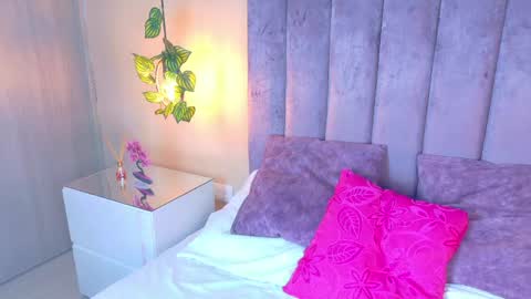 angelicaa_garcia online show from April 17, 11:57 am