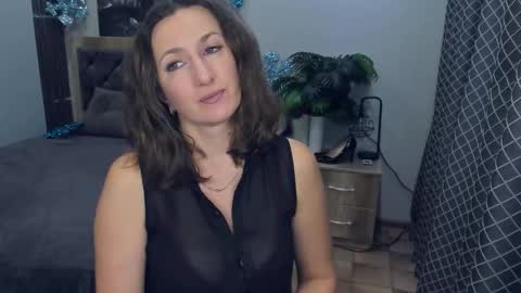 Snapshot of angelicacream chatting on January 9, 7:55 am AngelicaCream online show from January 9, 7:55 am