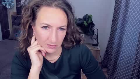 Snapshot of angelicacream chatting on January 16, 9:13 am AngelicaCream online show from January 16, 9:13 am