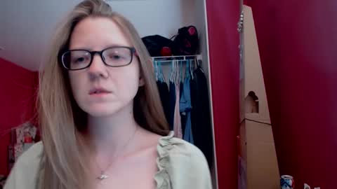 Snapshot of angelicangel3 chatting on January 1, 7:21 pm AngelicAngel online show from January 1, 7:21 pm