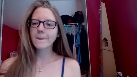 Snapshot of angelicangel3 chatting on January 2, 6:56 pm AngelicAngel online show from January 2, 6:56 pm