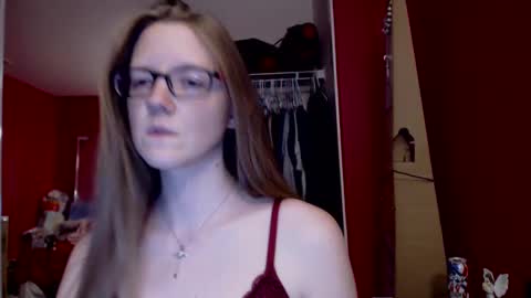 Snapshot of angelicangel3 chatting on February 23, 4:50 am AngelicAngel online show from February 23, 4:50 am