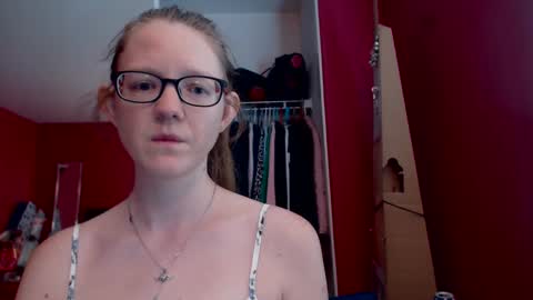 Snapshot of angelicangel3 chatting on October 1, 5:30 pm AngelicAngel online show from October 1, 5:30 pm