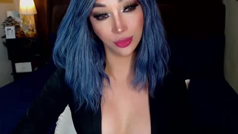 MS. AMALIA online show from January 29, 9:23 am