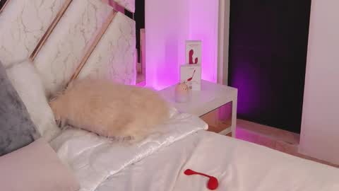 angeliepastori online show from January 31, 7:29 pm