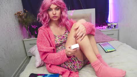 Snapshot of angelika_rouge chatting on February 8, 2:38 pm Angelika Rouge online show from February 8, 2:38 pm