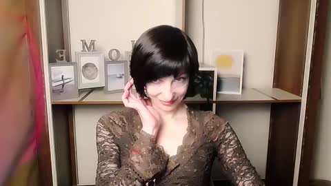 Angelina online show from January 10, 1:13 pm