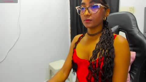 Snapshot of angelinamurphy chatting on July 5, 3:13 am AngelinaMurphy online show from July 5, 3:13 am