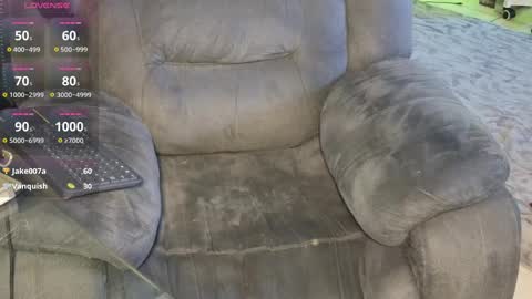 Snapshot of angelinasia chatting on February 26, 2:04 am Angel online show from February 26, 2:04 am