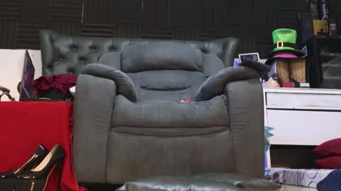 Snapshot of angelinasia chatting on November 11, 5:18 am Angel online show from November 11, 5:18 am