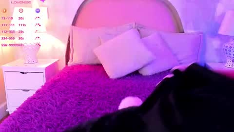 angeline online show from March 16, 12:09 pm