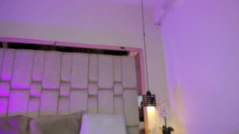 Angeline Heet online show from April 12, 10:59 pm