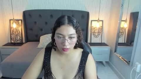 ANGELINE online show from March 18, 7:17 pm