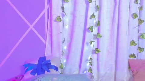 Angelique Murphy online show from January 15, 11:00 am