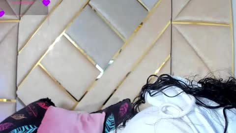 A F R O D I T A online show from April 15, 9:16 am