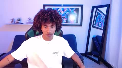 Angel online show from October 22, 9:36 pm