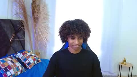 Angel online show from November 19, 8:42 pm