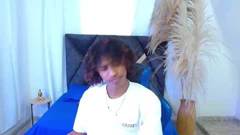 Angel online show from March 2, 9:21 pm