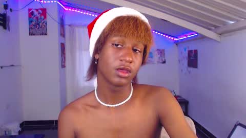 Danielle online show from December 23, 10:23 pm