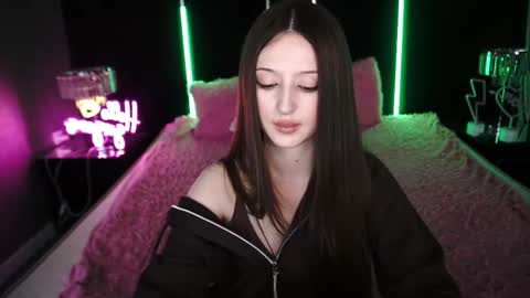AngelBlush online show from October 15, 1:33 pm
