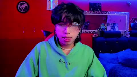 Angel  online show from December 11, 7:09 am