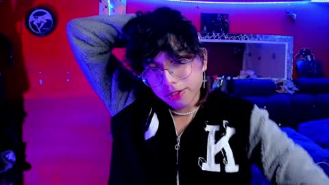 Angel  online show from December 31, 3:55 am