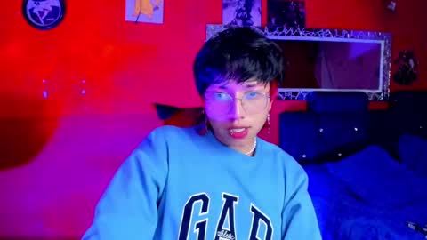 Angel  online show from February 18, 3:43 pm