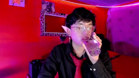 Angel  online show from October 5, 4:00 am