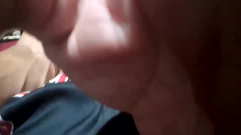 Snapshot of angelo3335 chatting on January 5, 6:46 am angelo3335 online show from January 5, 6:46 am