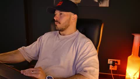 BlackWolf online show from March 29, 8:47 am