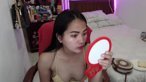 Snapshot of angelofcumx chatting on December 26, 1:29 am sabina online show from December 26, 1:29 am