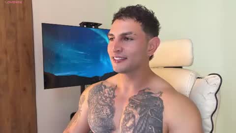 Snapshot of angeloferro1 chatting on July 9, 3:32 am Angelo Ferro online show from July 9, 3:32 am