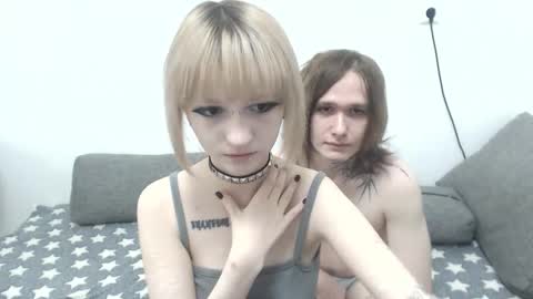 Snapshot of angelofporncouple chatting on November 14, 7:34 pm Eva online show from November 14, 7:34 pm