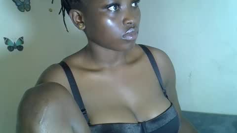 angelofsweetness online show from December 15, 8:07 am